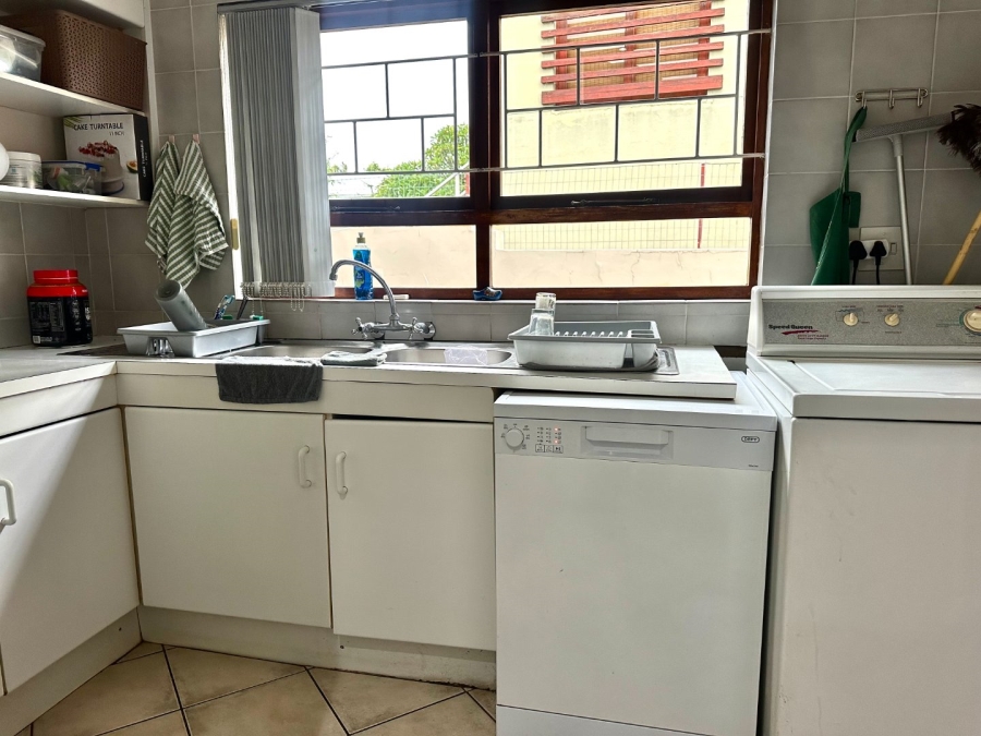 6 Bedroom Property for Sale in Dormehls Drift Western Cape